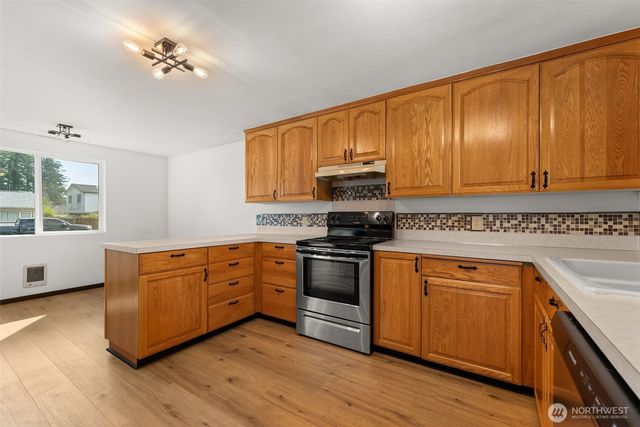 1713 Madison Street, Shelton, WA 98584