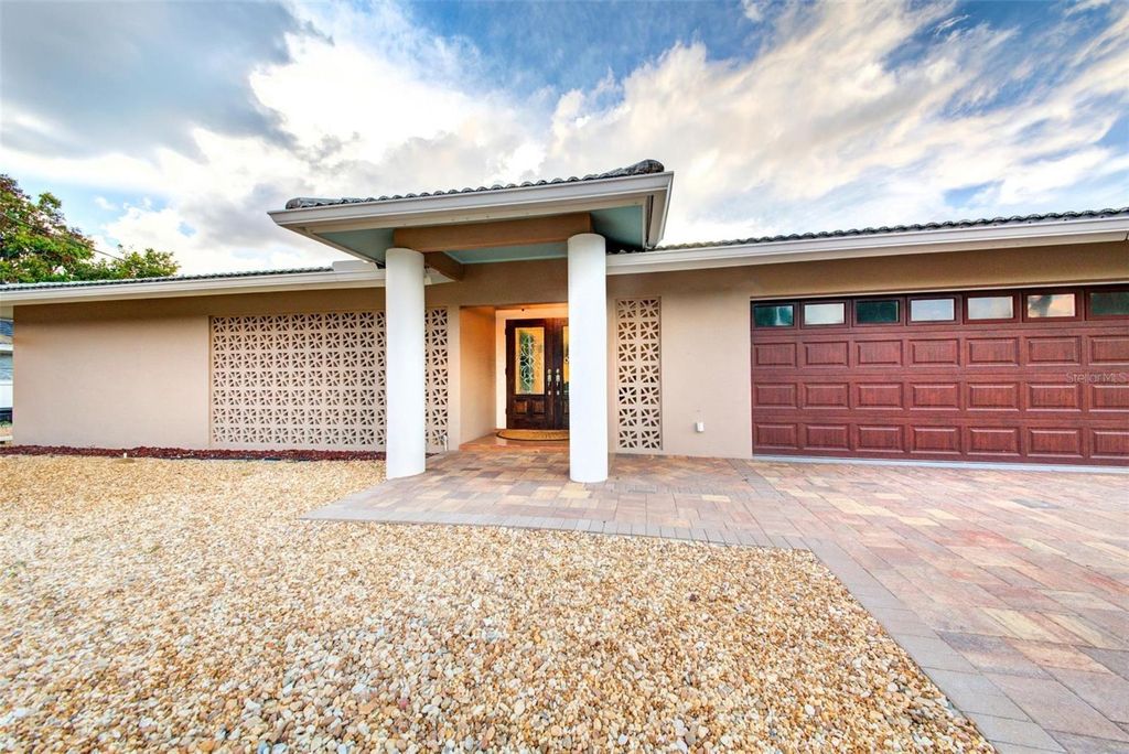 5354 SHADOW LAWN DRIVE, Sarasota, FL 34242