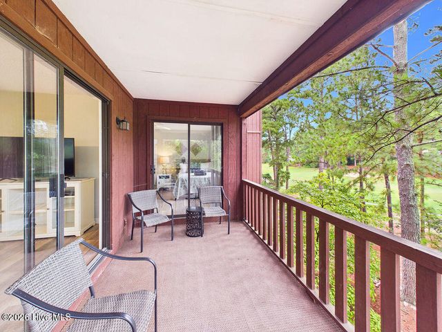 702 Dover Street, Southern Pines, NC 28387