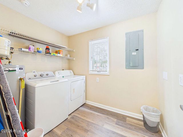 702 Dover Street, Southern Pines, NC 28387