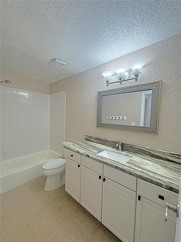 12261 SAILWINDS DRIVE 203, Largo, FL 33773