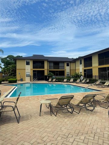 12261 SAILWINDS DRIVE 203, Largo, FL 33773