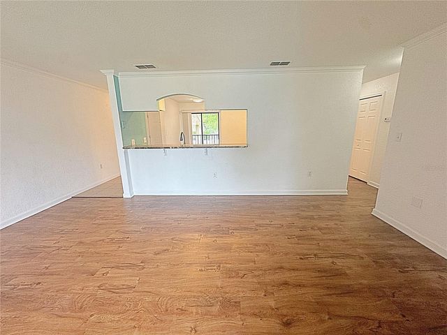 12261 SAILWINDS DRIVE 203, Largo, FL 33773