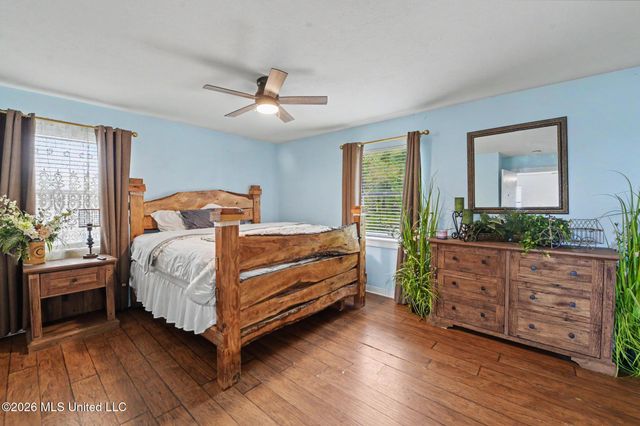 4707 Griffin Street, Moss Point, MS 39563