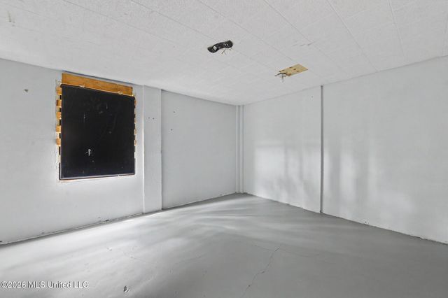 4707 Griffin Street, Moss Point, MS 39563