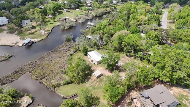 4707 Griffin Street, Moss Point, MS 39563