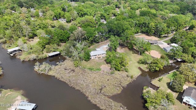 4707 Griffin Street, Moss Point, MS 39563