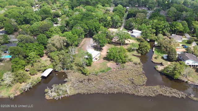 4707 Griffin Street, Moss Point, MS 39563