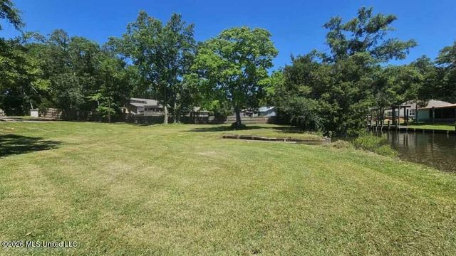 4707 Griffin Street, Moss Point, MS 39563