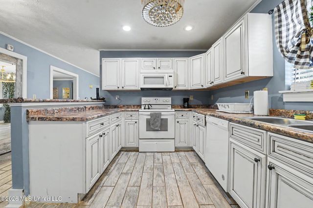 4707 Griffin Street, Moss Point, MS 39563