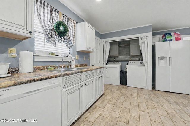 4707 Griffin Street, Moss Point, MS 39563