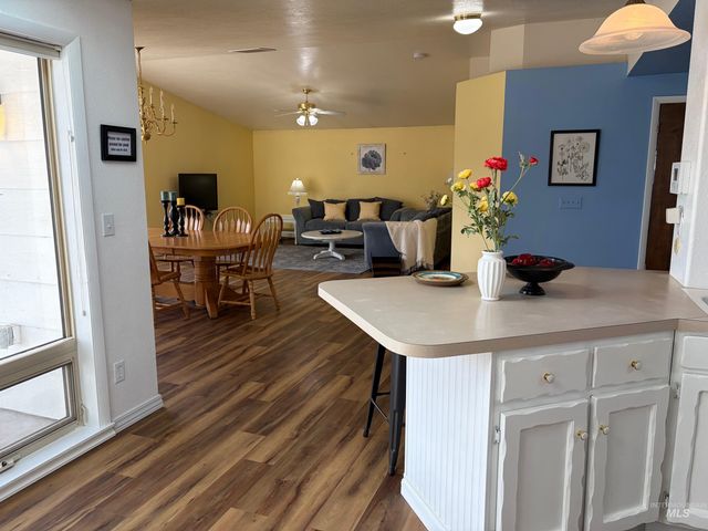 711 W Elm, Caldwell, ID 83605