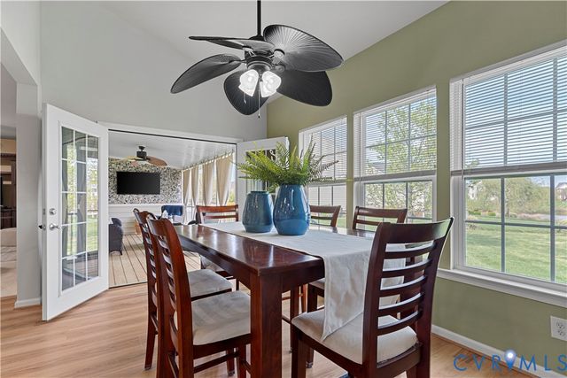 1925 White Mountain Dr, Chester, VA 23836