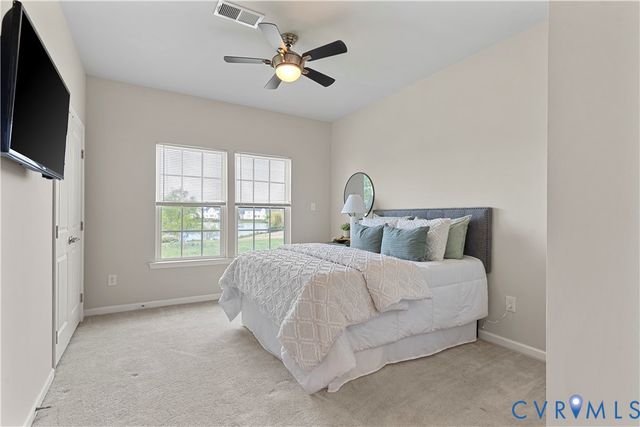 1925 White Mountain Dr, Chester, VA 23836