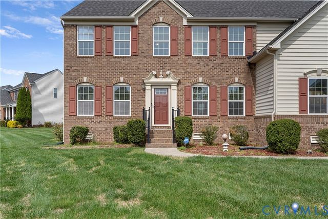 1925 White Mountain Dr, Chester, VA 23836