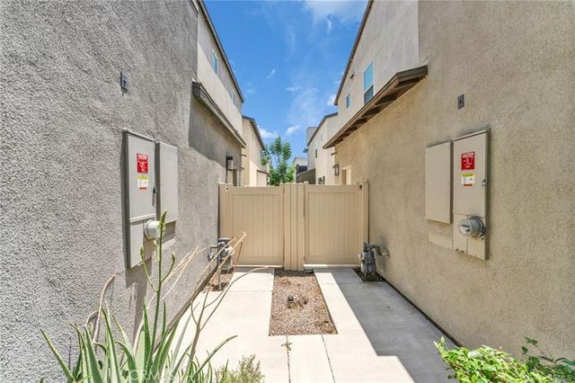 3691 S Nexa Paseo, Ontario, CA 91761
