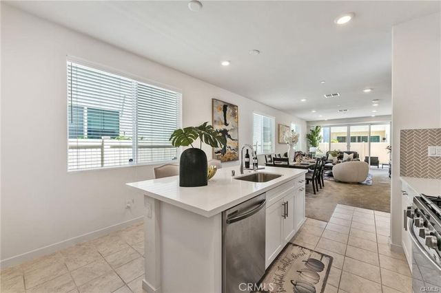 3691 S Nexa Paseo, Ontario, CA 91761