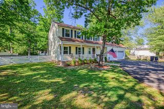 386 FERRY RD, Fredericksburg, VA 22405