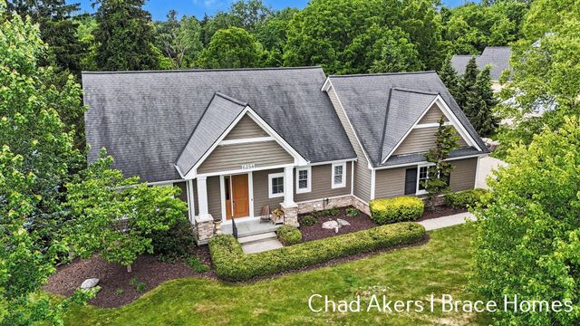 6254 Vickery Hill Court Se, Cascade Twp, MI 49546