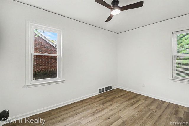 11276 Somerset Avenue, Detroit, MI 48224