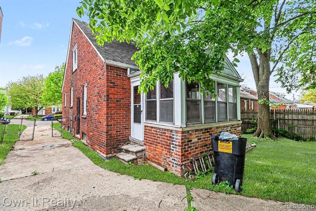 11276 Somerset Avenue, Detroit, MI 48224
