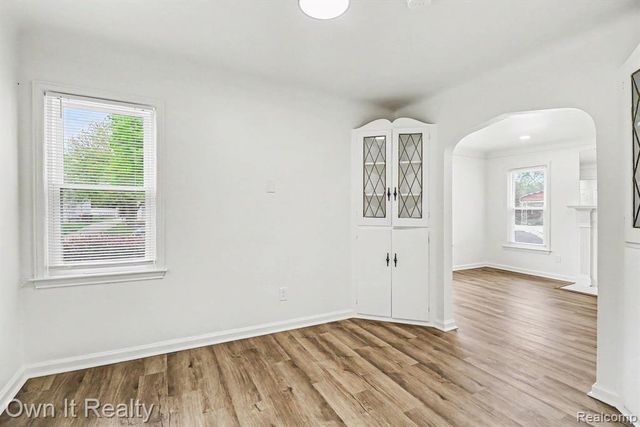 11276 Somerset Avenue, Detroit, MI 48224