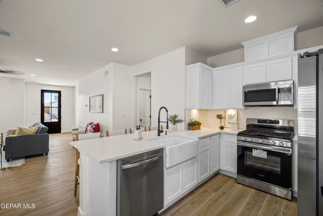 15249 Gauge Court, El Paso, TX 79938