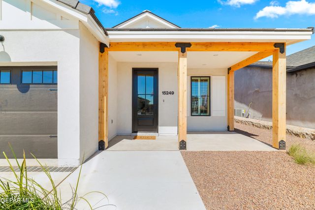 15249 Gauge Court, El Paso, TX 79938