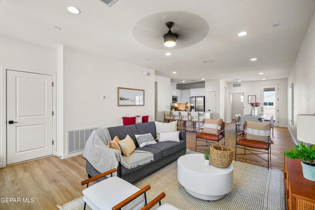 15249 Gauge Court, El Paso, TX 79938