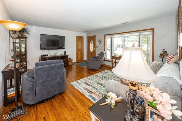 814 Rustic Road, Anderson, IN 46013