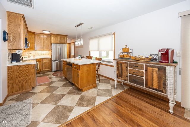 814 Rustic Road, Anderson, IN 46013