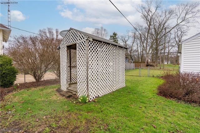 2120 Blenheim Avenue, Alliance, OH 44601