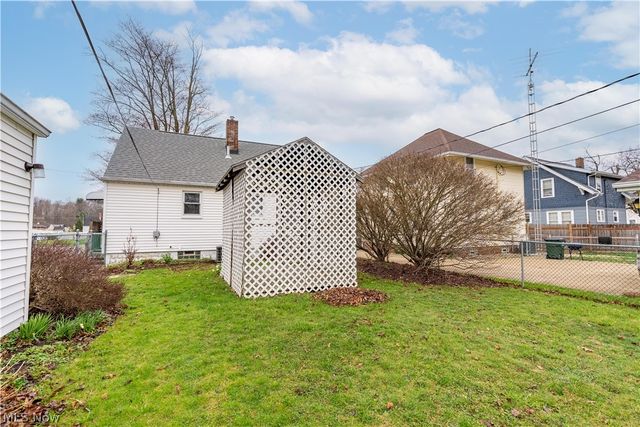 2120 Blenheim Avenue, Alliance, OH 44601