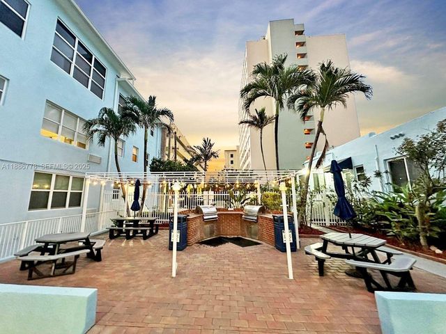 315 Van Buren Street 104B, Hollywood, FL 33019