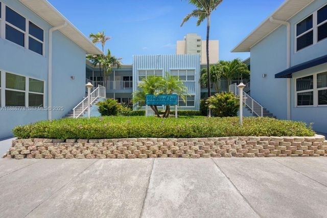 315 Van Buren Street 104B, Hollywood, FL 33019