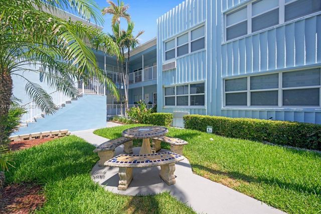 315 Van Buren Street 104B, Hollywood, FL 33019