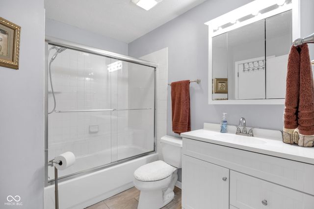 7580 Harbour, Indianapolis, IN 46240