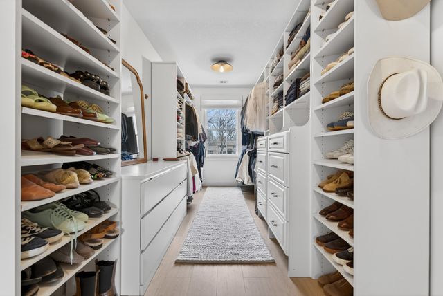 2974 W Mor Dr, Clarksville, TN 37043