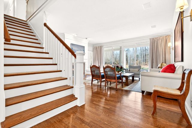 2974 W Mor Dr, Clarksville, TN 37043