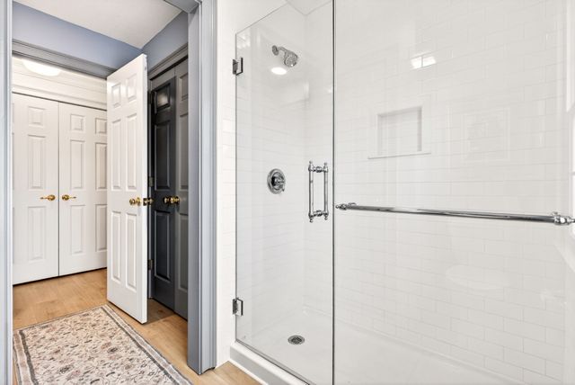 2974 W Mor Dr, Clarksville, TN 37043