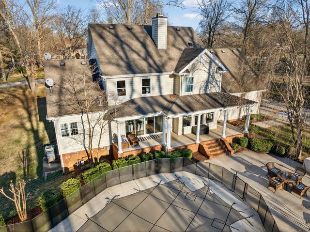 2974 W Mor Dr, Clarksville, TN 37043