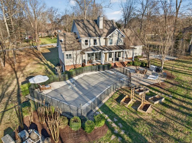 2974 W Mor Dr, Clarksville, TN 37043