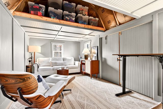 2974 W Mor Dr, Clarksville, TN 37043