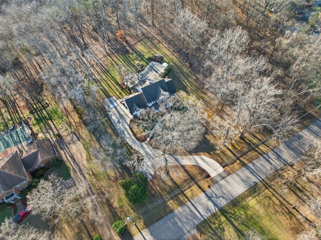 2974 W Mor Dr, Clarksville, TN 37043