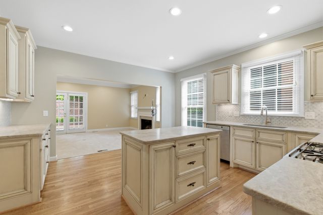 55 Revere Park, Nashville, TN 37205