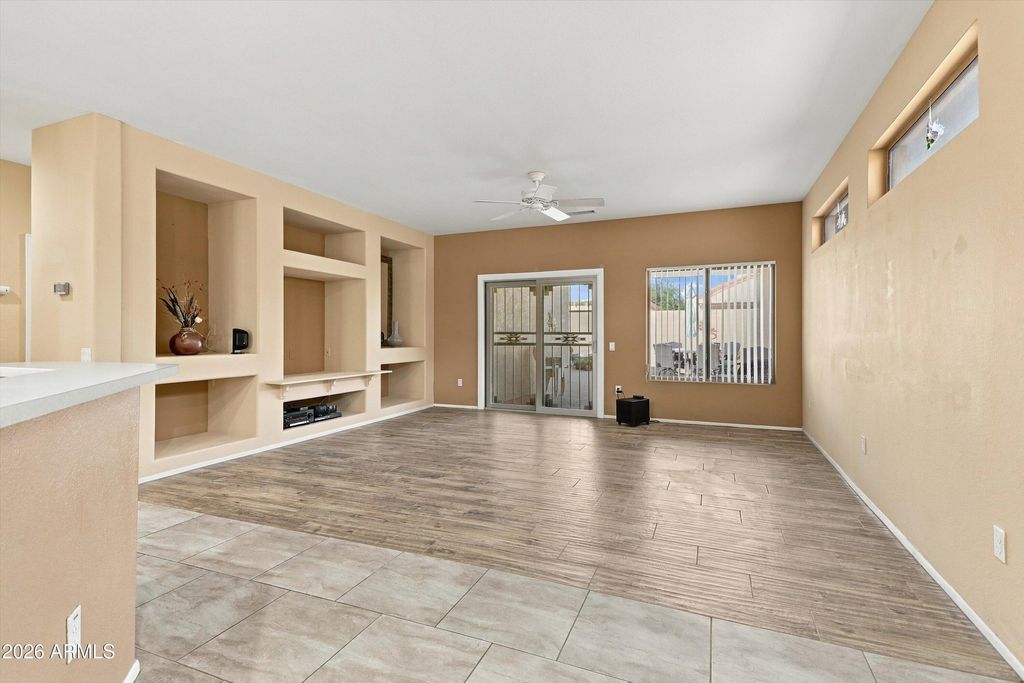 16386 W CRATER Lane, Surprise, AZ 85374 — photo 4