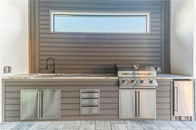 4817 SW 18th AVE, Cape Coral, FL 33914