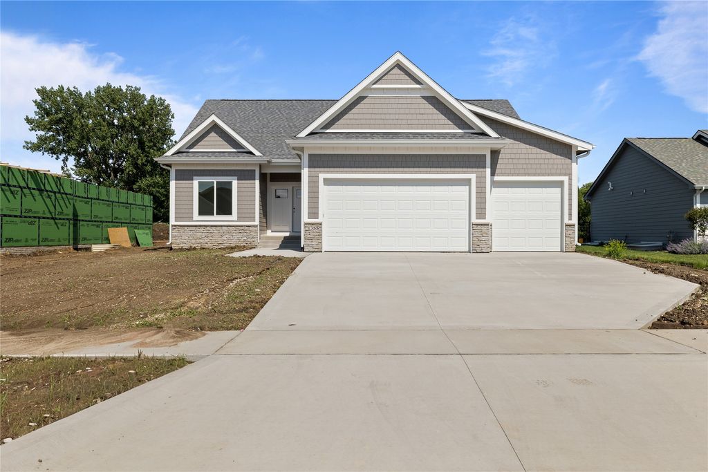 1355 NW Brooks Drive, Waukee, IA 50263