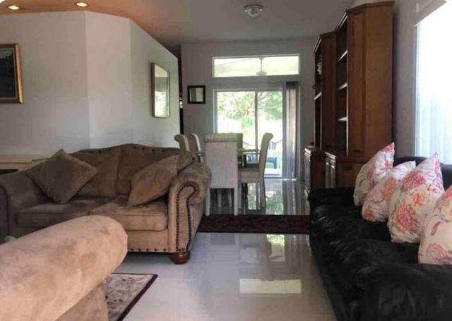 862 Vista Meadows Drive, Weston, FL 33327