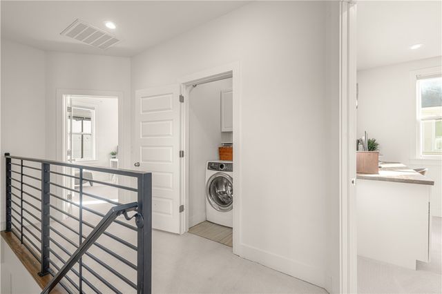 634 SW B Street, Bentonville, AR 72712